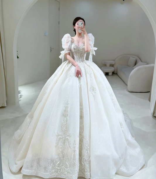 Timeless Wedding Dresses for Bride with Lace Appliques Ball Gown Sweetheart Tulle Women Dress Short Sleeves Bride Dress AB890