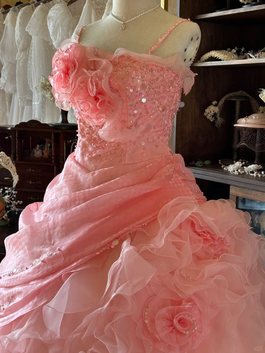 Vintage Ballkleid Spaghettiträger Rosa Mit Lagen Stufen Sweet 16 Kleider Quinceanera Kleid Lang 15 Vestidos De Fiesta N2263