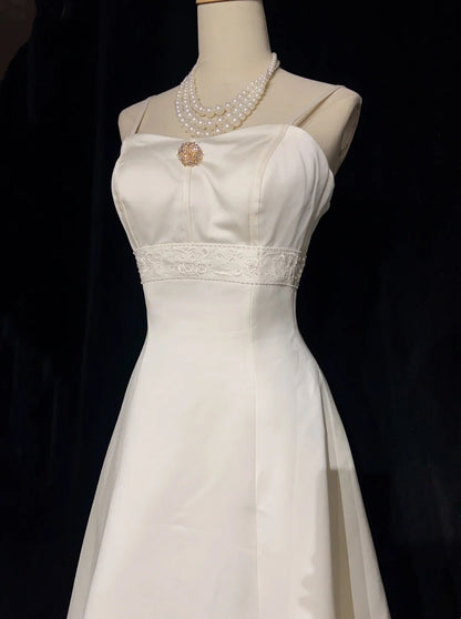 Zeitlose Hochzeitskleider Ballkleid Spaghettiträger Elfenbein mit Perlen Lang Brautkleid N3433