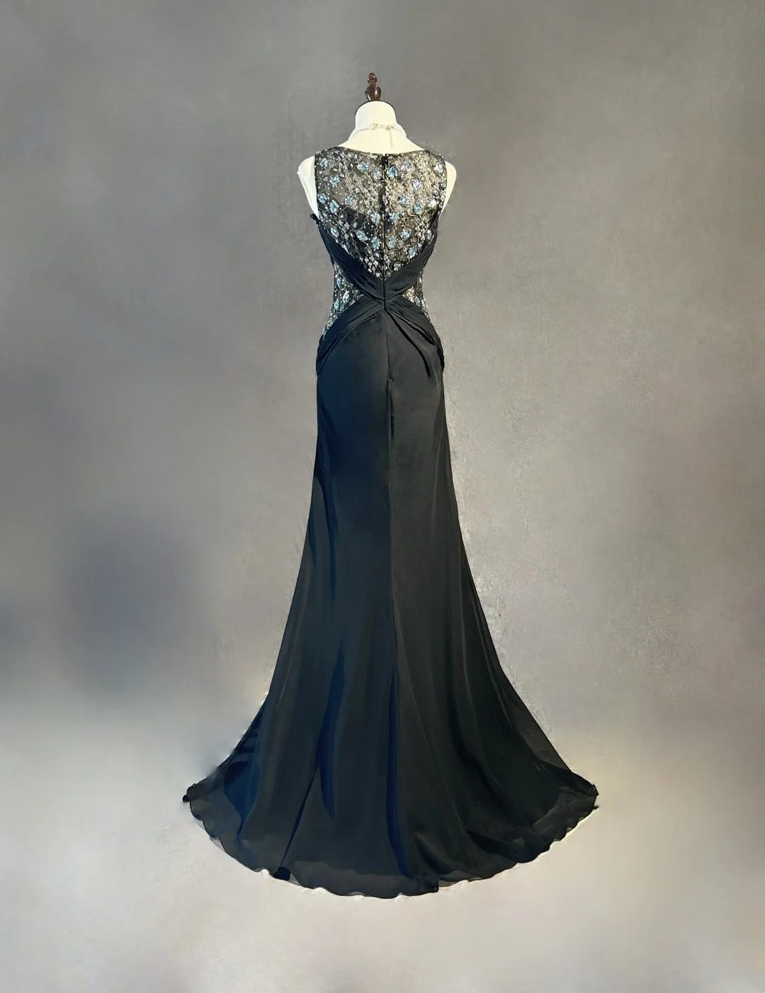 Belles robes de bal Robes sirène col rond robe de soirée mousseline de soie avec bustier perlé longues tenues de soirée N3364