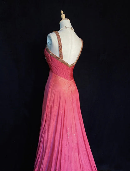 Vintage Prom Dresses A-Linie Neckholder Hot Pink Chiffon Mit Goldener Spitze Lange Formelle Abendgarderobe N3856
