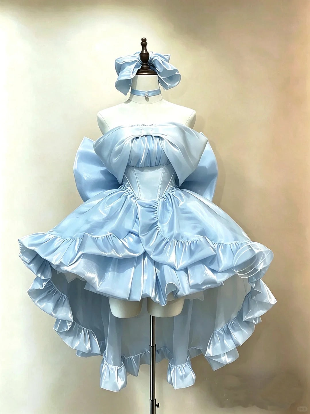 Magnifique Robe de Bal Épaules Dénudées Bleu Clair avec Volants Robes de Cérémonie d'Inspiration Tenues de Rentrée des Seniors RB4711