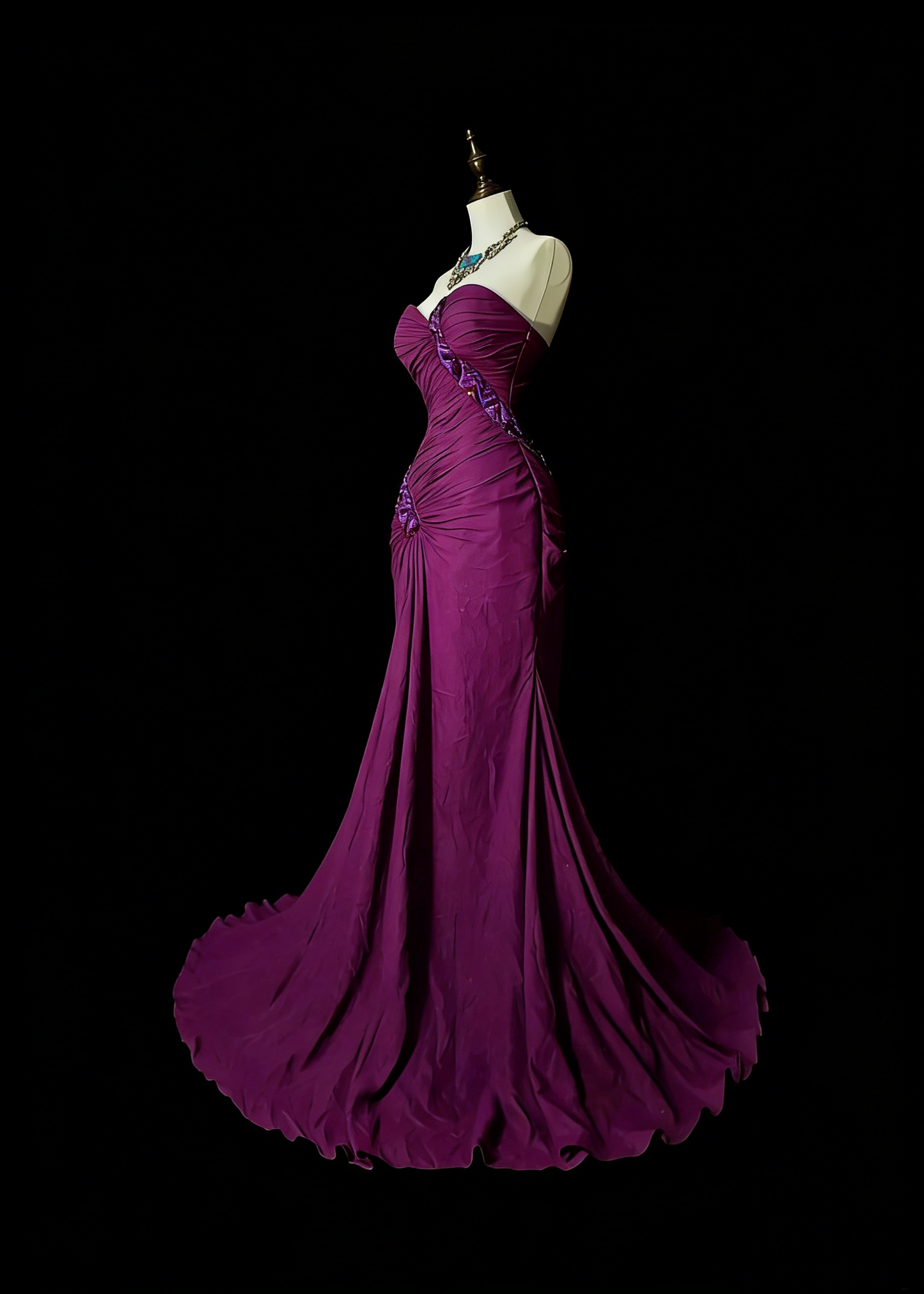 Vintage Meerjungfrauen-Kleid mit perlenbesetztem, langem lila Sommerkleid für Strand, Abend und festliche Anlässe im Frühling (N1420)