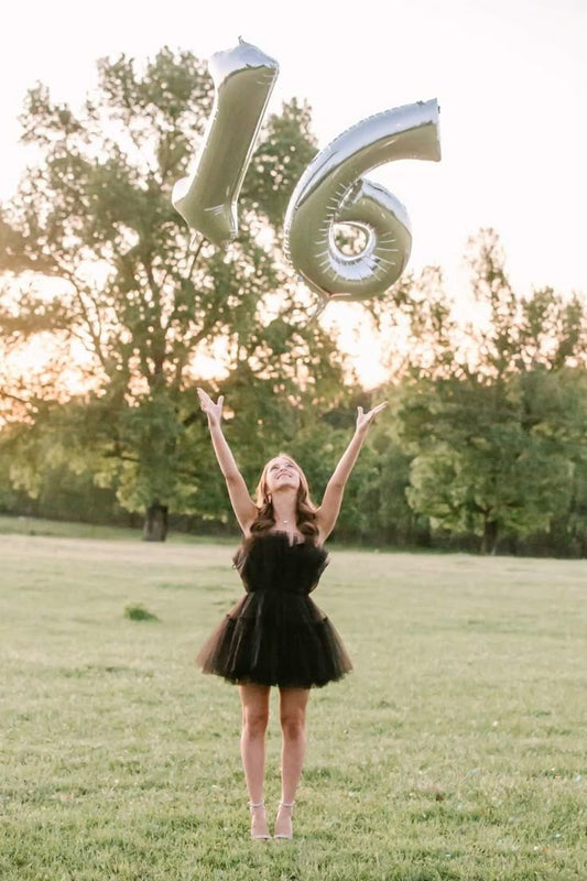 Cute Ball Gown Strapless Little Black Dress Tulle Short Mini 16th Birthday Dress Hoco Outfits N1884