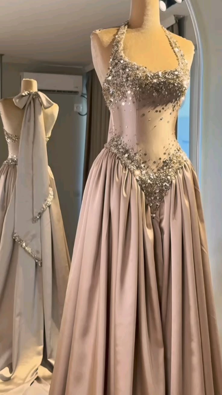 Dreamy Crystal Embellished Halter Ball Gown Perfection-Formal Goals With Beading Long Prom Dress Evening Party Formal Outfits RB6693