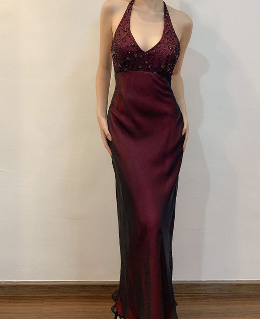 Vintage 90er Jahre Meerjungfrauen-Halterkleid aus burgunderrotem Tüll, langes, formelles Abendkleid, elegantes Ballkleid, Dinner-Outfit, stilvolles Partykleid AB2039