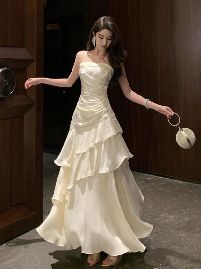 Robe de soirée sirène élégante à bretelles spaghetti pour femme, coupe ajustée, modèle AB974