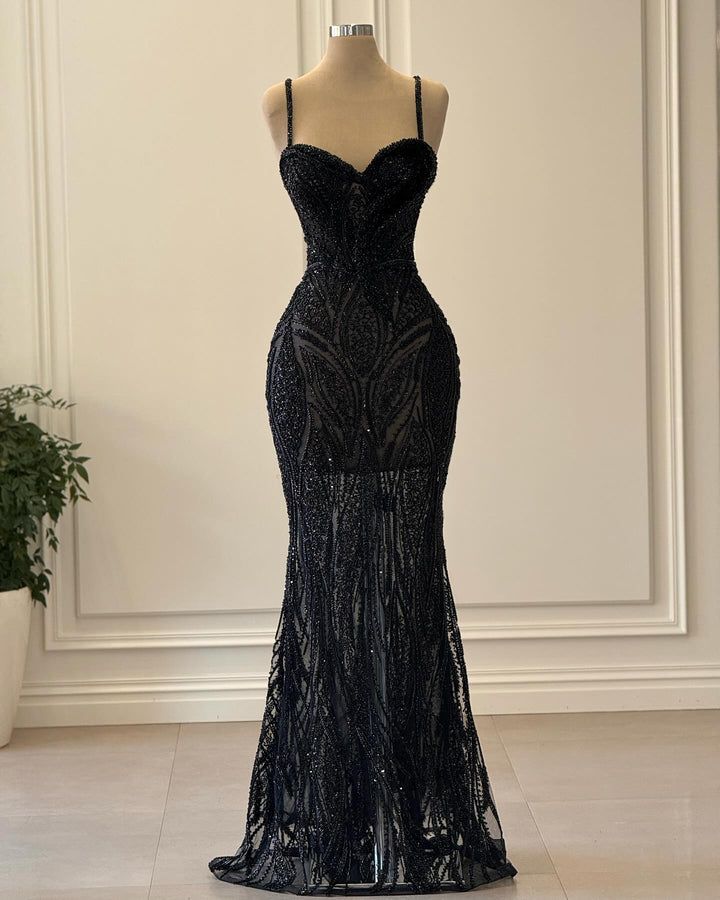 Robe de soirée noire de luxe à bretelles spaghetti et perles, style sirène, idéale pour un bal de fin d'année ou une soirée formelle (AB329)