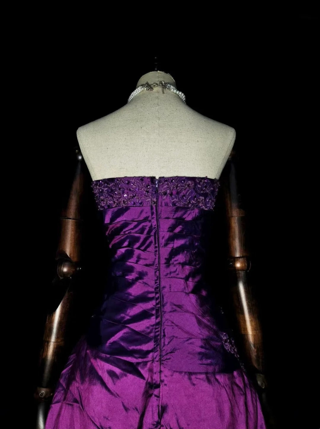 Robe de bal vintage années 1760, bustier cœur violet avec satin plissé, longue robe de bal N1599