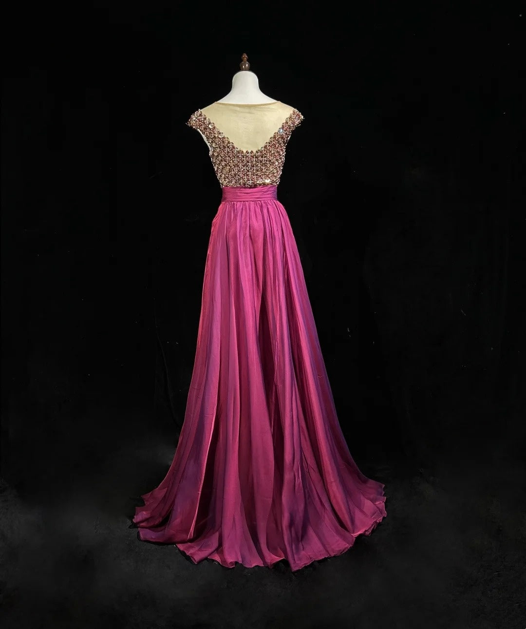 Robes de bal vintage Trapèze Col Bateau Fushia Chiffon Avec Perles Années 80 Longues Tenues de Soirée Formelles N3880