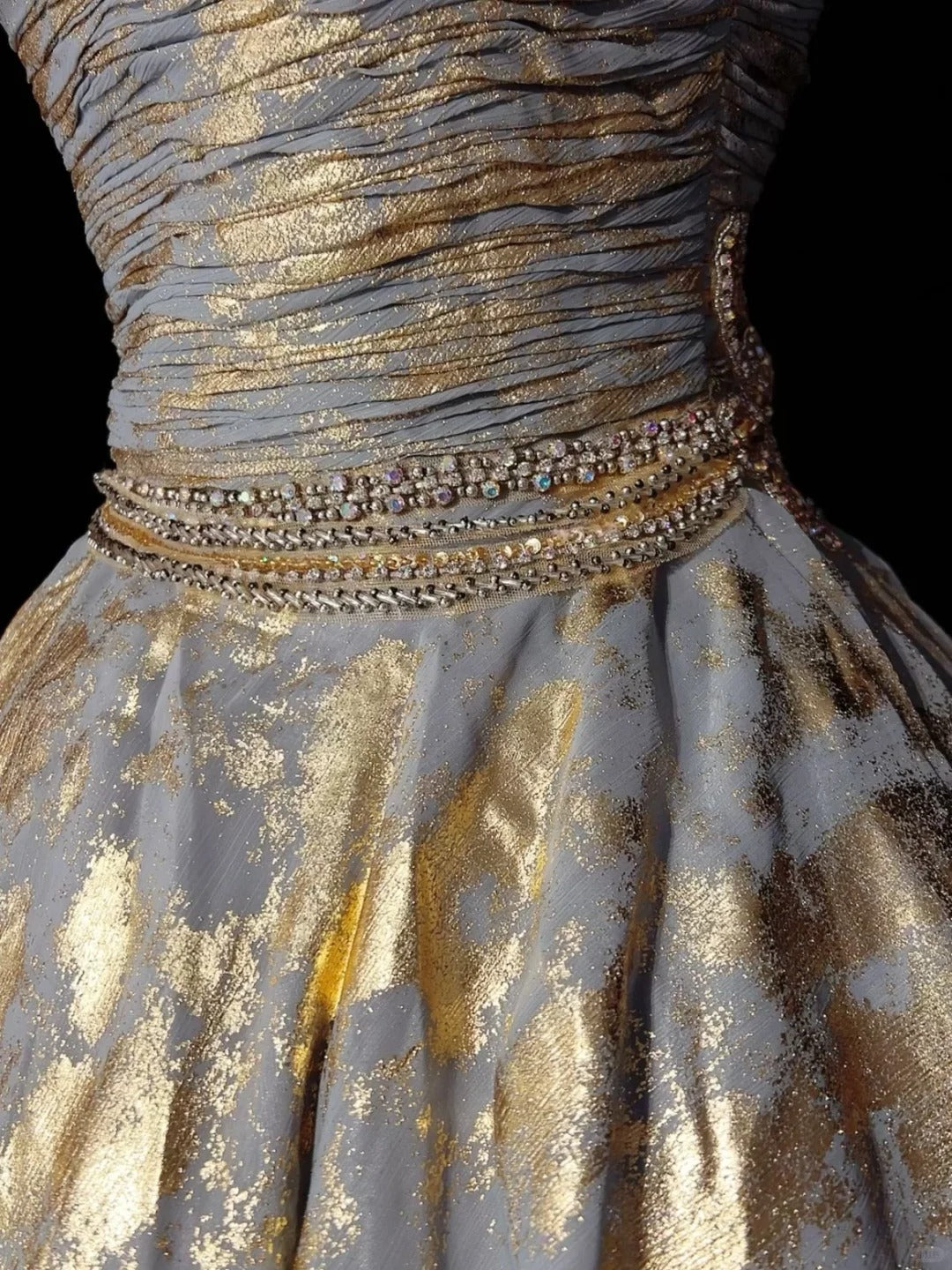 Prinzessinnen Ballkleid Trägerlos Gold Organza Kurz Mini Heimkehrkleider Hoco Kleider N2912