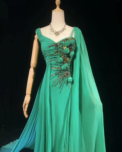 Elegantes Meerjungfrauen-Abendkleid mit One-Shoulder, grünem Chiffon und silbernem Perlenoberteil, langes Ballkleid N2726