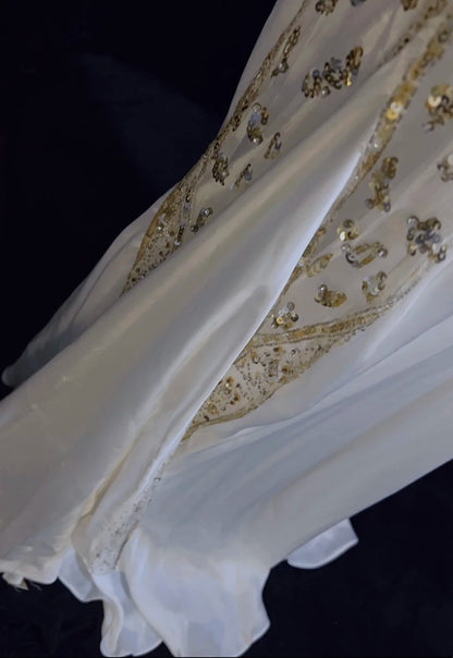 Robes de bal sirène modestes en satin blanc sans manches à col en V avec volants Robe de soirée formelle N3824
