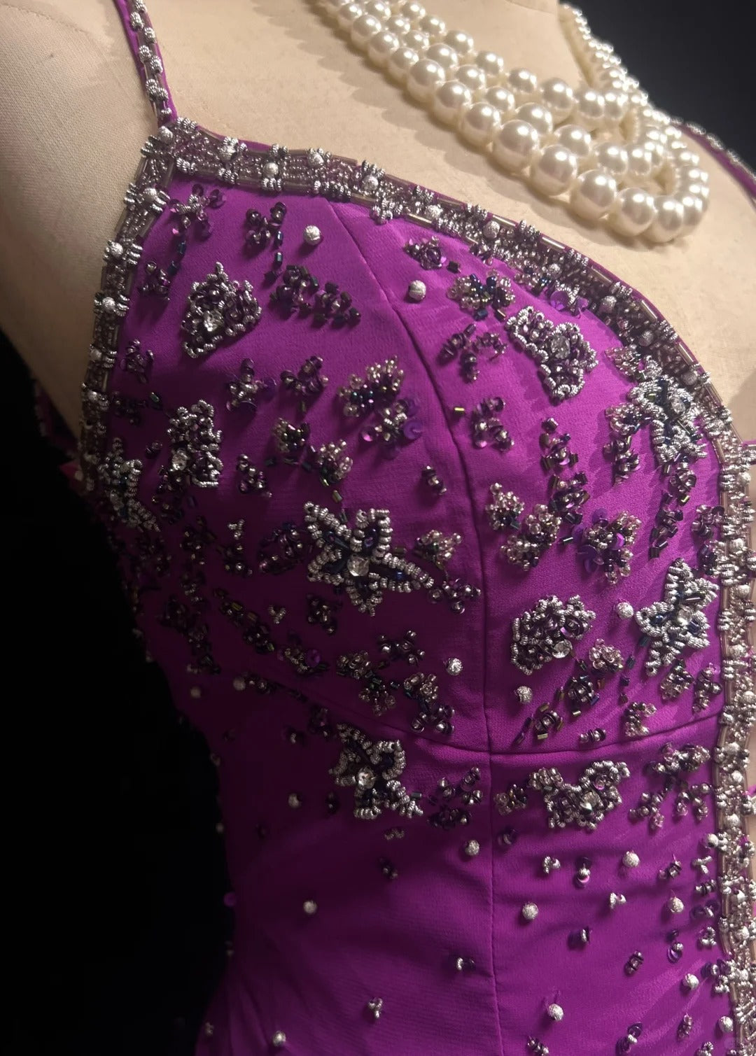 Robes de bal vintage en mousseline de soie, ligne A, bretelles spaghetti, couleur raisin, avec perles, fendue, robe de soirée longue N2456