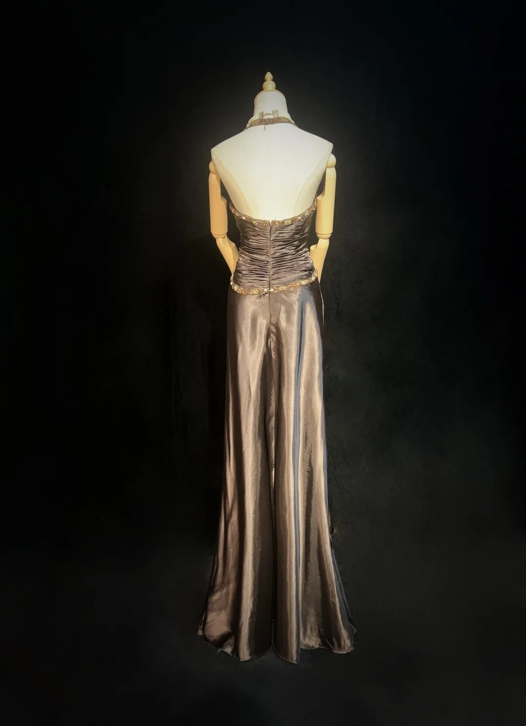 Robes de bal vintage Trapèze Col Américain Marron Sans Manches Satin avec Cape Perles Années 1980 Longue Robe de Soirée N2864