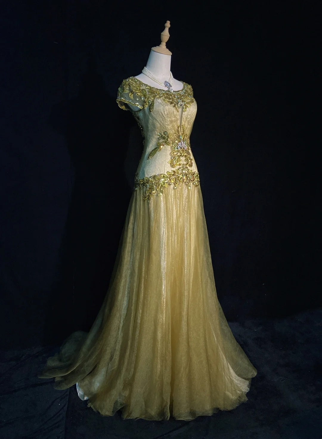 Vintage Abschlussballkleider 90er Meerjungfrau Schmuckausschnitt Goldtüll Mit Perlen Lang Halbformelles Abendkleid N3674
