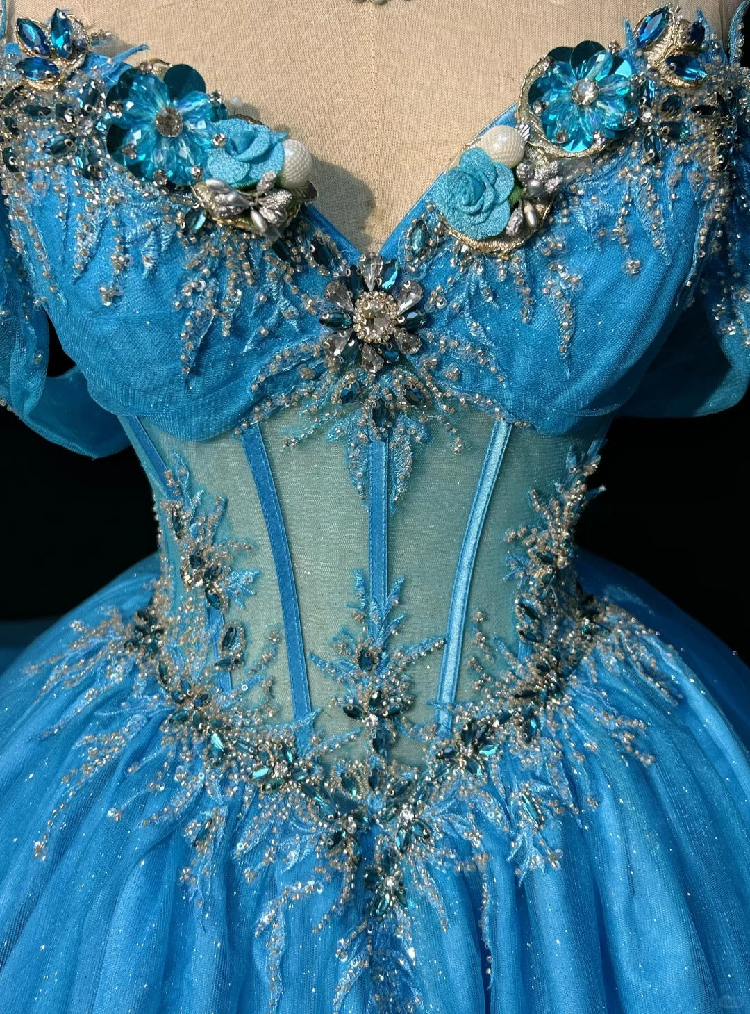Princess Ball Gown Off The Shoulder Blue Tulle With Appliqued Lace Sweet 16 Dresses Quinceanera Dress RB3289