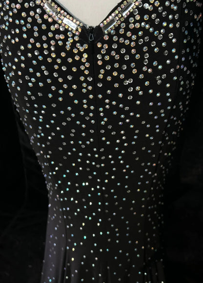 Robe de soirée longue sirène vintage noire dos nu des années 2000 pour bal de promo N2572