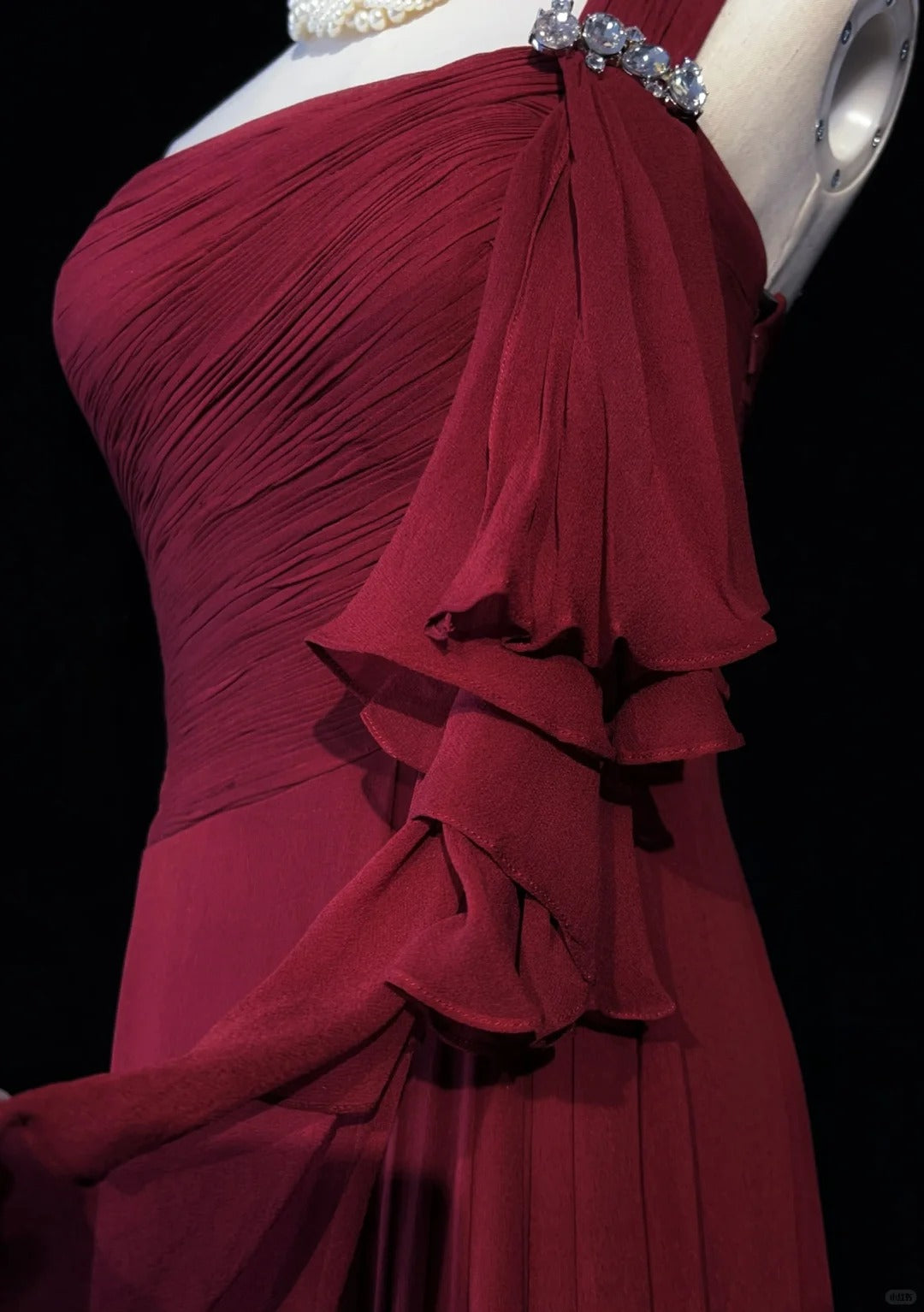 Verträumte 90er Abschlussballkleider Meerjungfrau One Shoulder Rot mit plissiertem Abendoutfit N3845