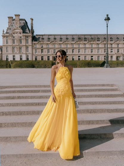Robe de bal modeste en mousseline jaune beurre à imprimé floral, coupe trapèze, sans manches, référence AB196
