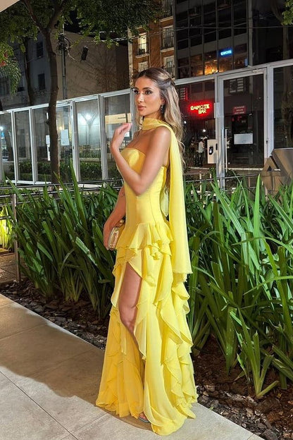 Gorgeous Yellow Strapless Sleeveless Chiffon Prom Dresses Ruffles Sheath With High Slit AB189