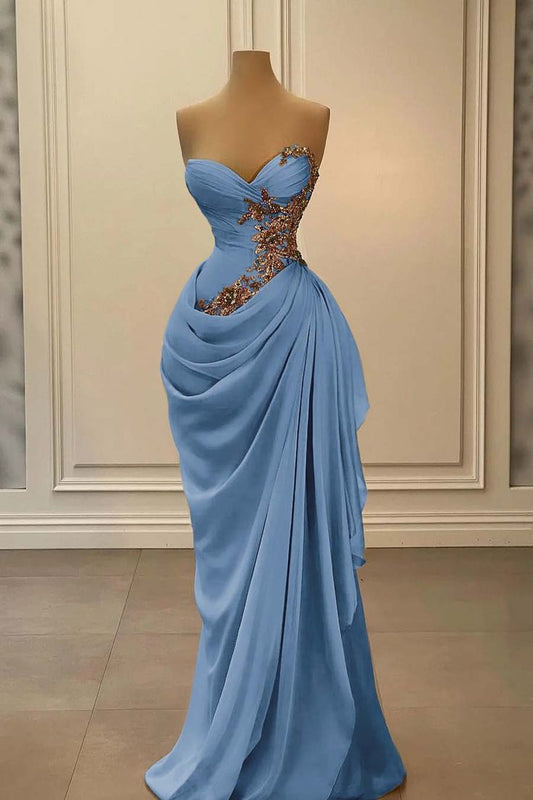 Elegantes, schlichtes Ballkleid für die Oberstufe: Meerjungfrauen-Stil, herzförmiger Ausschnitt, blauer Chiffon mit goldenen Perlen, halbformelles langes Abschlussballkleid für Teenager AB1978