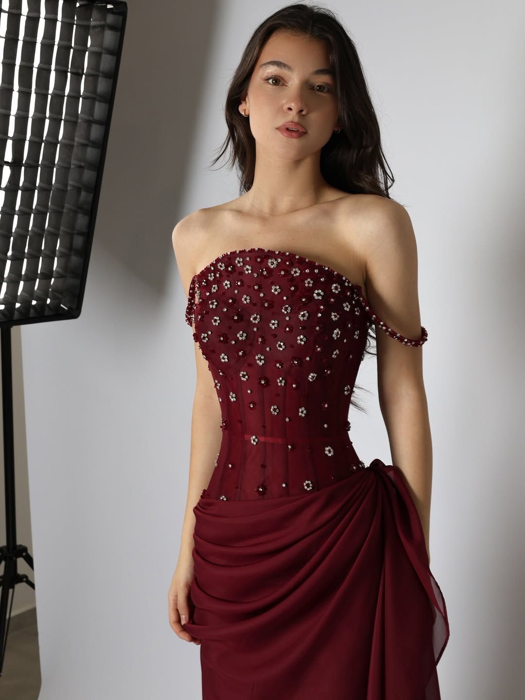 Robe de bal sirène élégante à bretelles spaghetti, en mousseline de soie rouge foncé bordeaux, inspiration pour adolescentes, tenue de soirée formelle, robes de bal RB2173