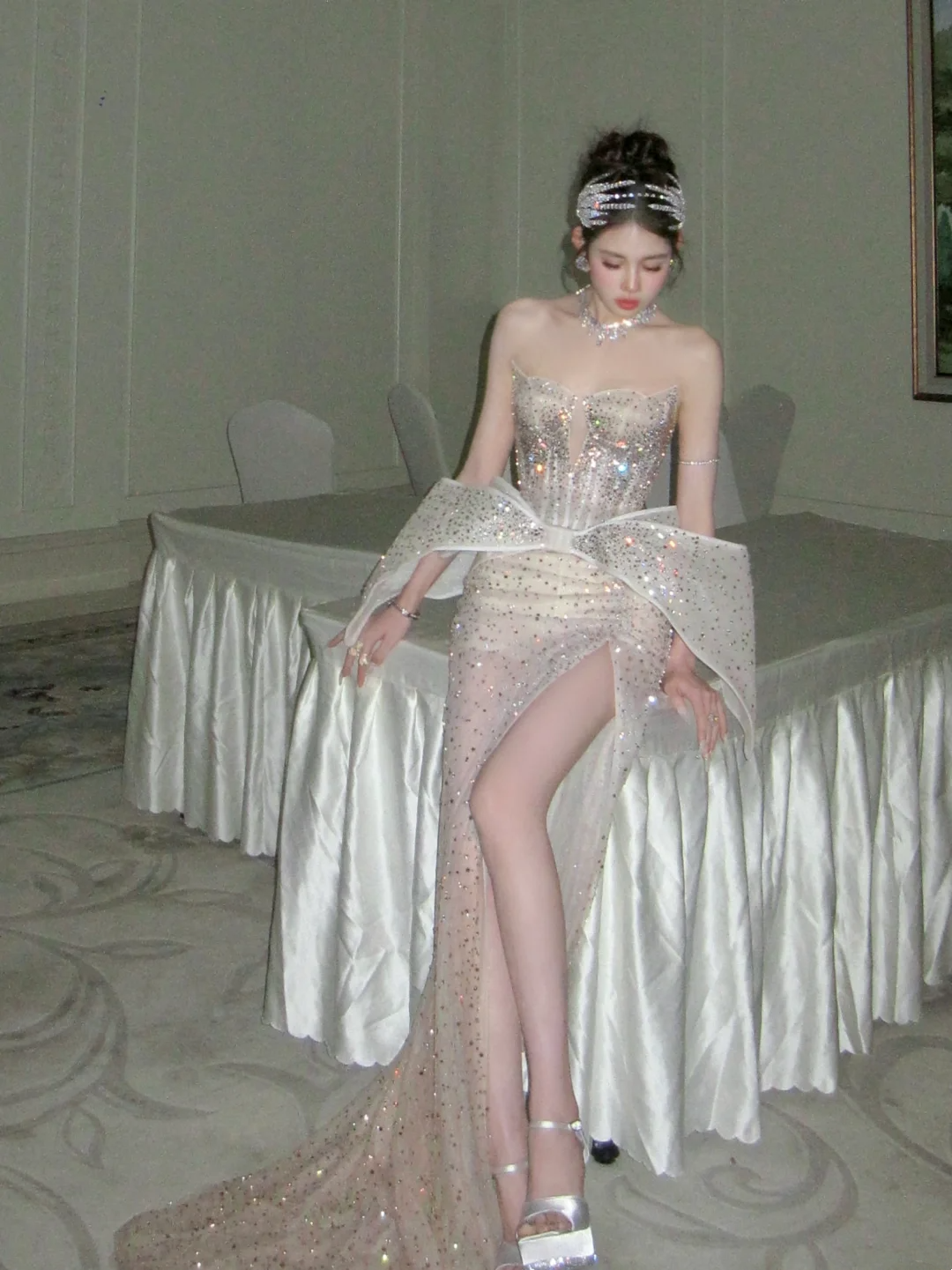 Funkelndes Meerjungfrauen-Abendkleid mit Champagner-Schlitz und Herzausschnitt – Ästhetisches langes Abschlussballkleid N079