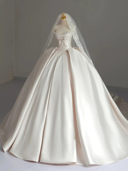 Robe de mariée longue en satin, décolleté en cœur, sans manches, coupe ajustée, corset, RB2092