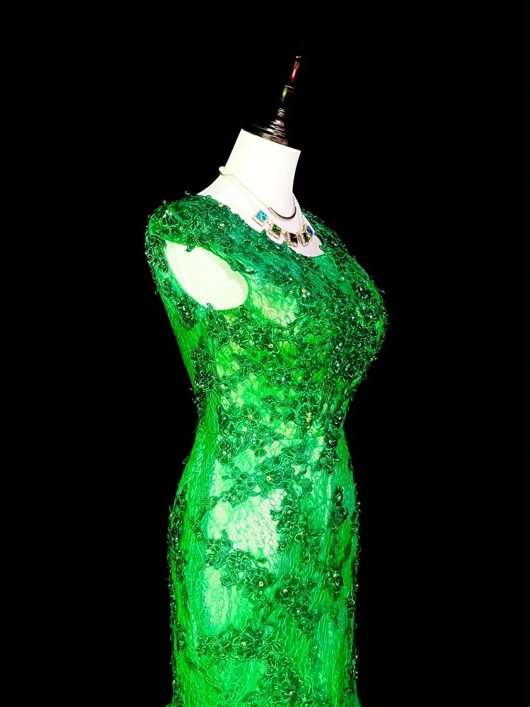 Vintage Mermaid Scoop Neck Green Lace Appliques Senior Prom Dresses High School Long Formal Dress N1292