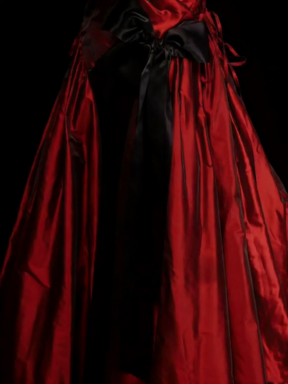 Robe de bal vintage bordeaux à col carré et volants, idéale pour les 16 ans (Quinceañera), longueur 15 pouces (réf. N1453)