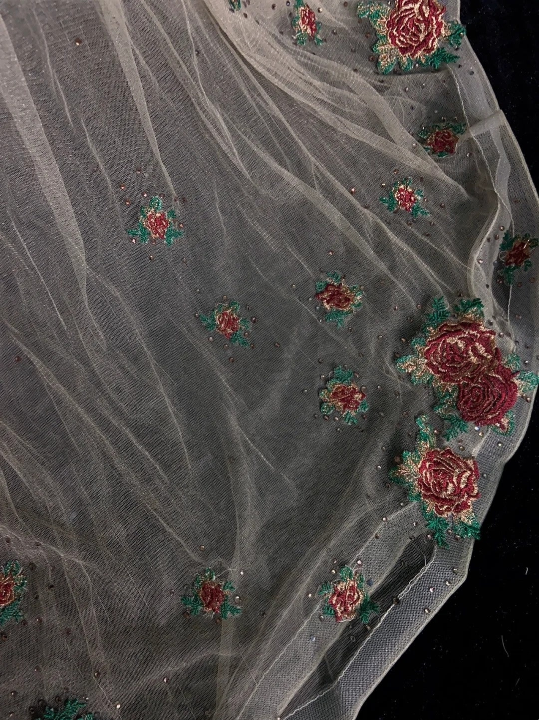 Magnifiques Robes de Bal Sirène en Tulle Blanc avec Perles Appliquées Tenues de Soirée Longues N3401