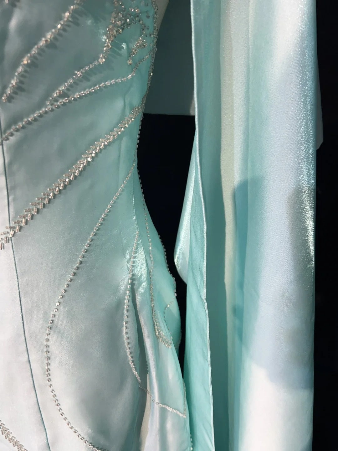 Vintage Abschlussballkleider 80er Meerjungfrau Neckholder Blau Ärmellos mit Umhang Perlen Semi-formelle Abendgarderobe N3616