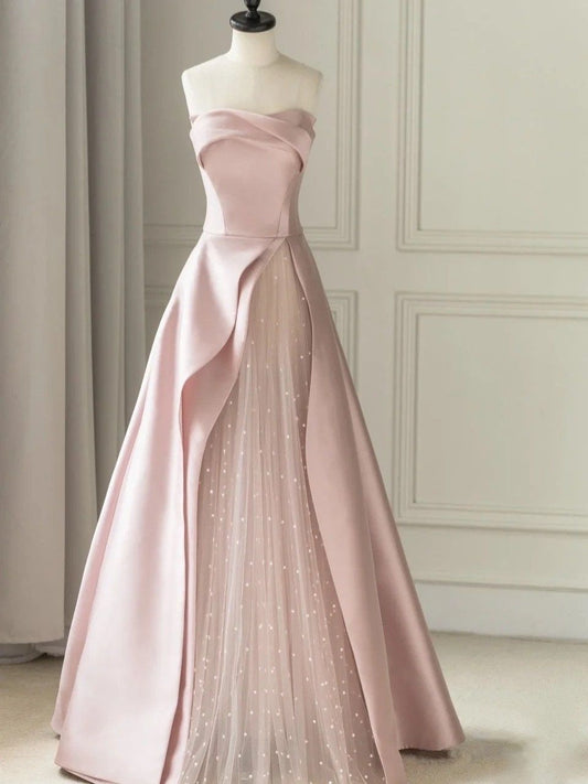 Robe de bal trapèze bustier en satin noir et tulle rose, modèle AB536