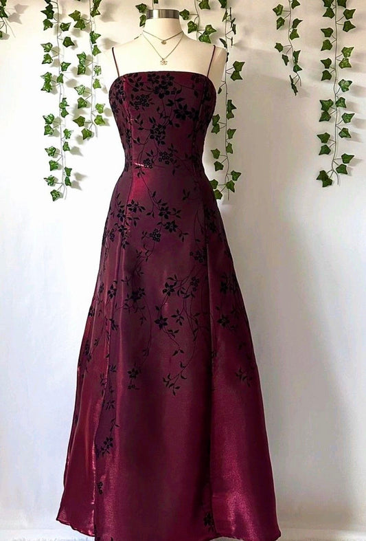 Elegantes, burgunderrotes Abendkleid mit Spaghettiträgern in A-Linie, langes, formelles Ballkleid, 16. Geburtstagskleid AB1243