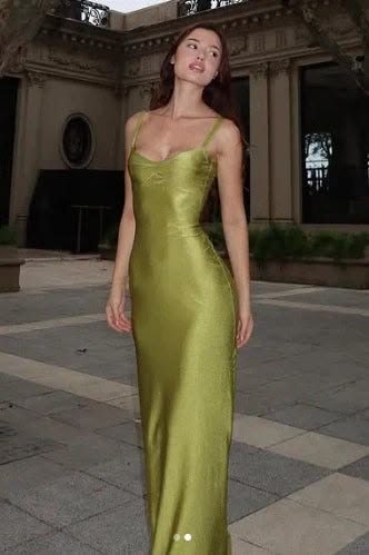 Elegant Mermaid Spaghetti Straps Mint Green Long Prom Dress with Ruched Wedding Guest Dress N262