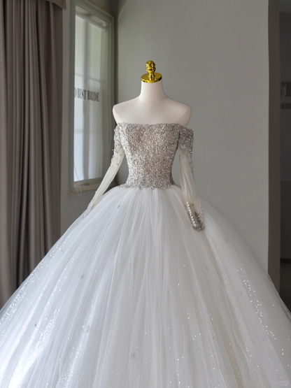 Princess Ball Gown White Off The Shoulder Long Sleeves Silver Beads Long Wedding Dress Tulle Brides Dress A008