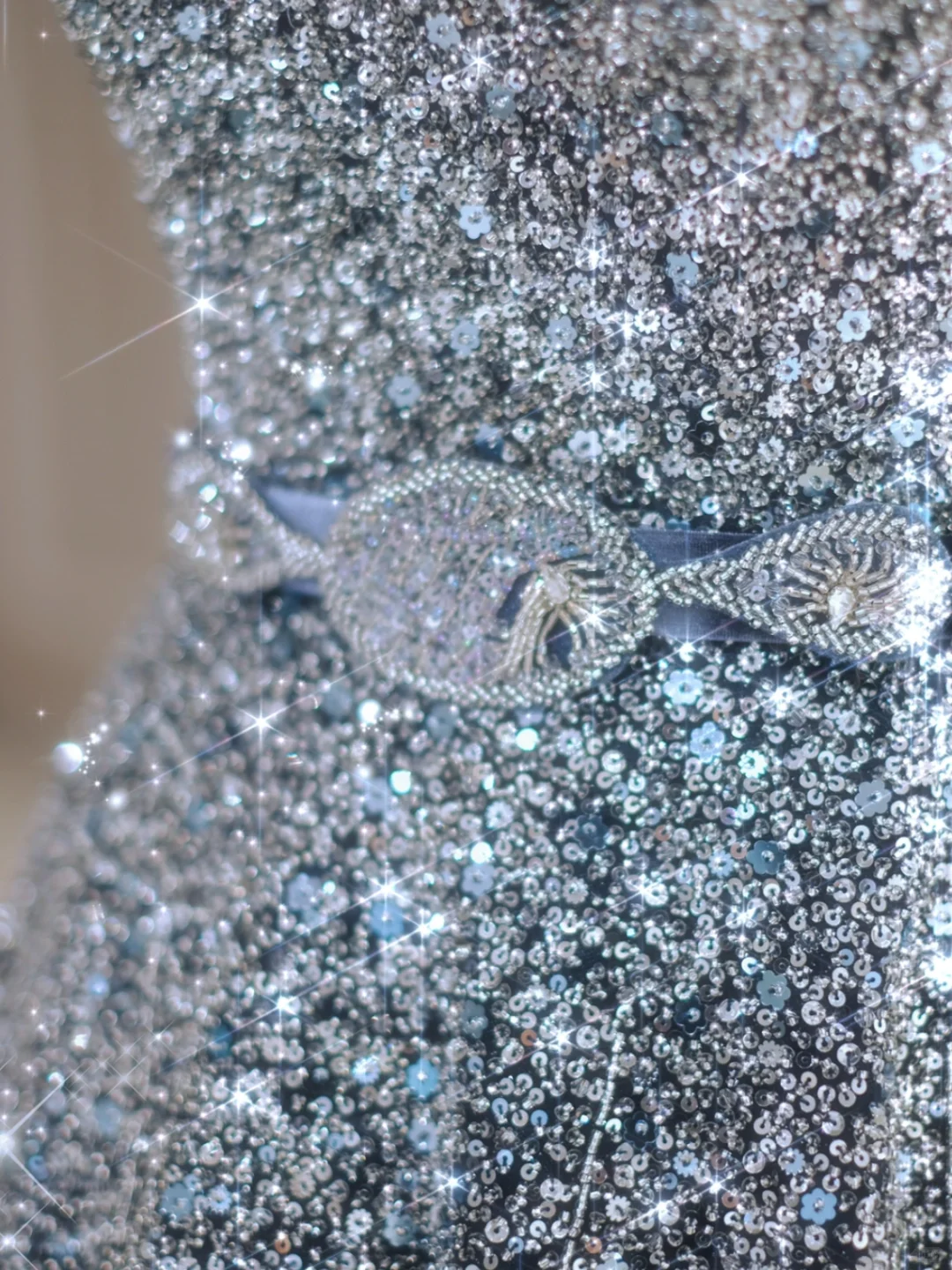 Sparkly Ballkleid Trägerlos Marineblau Perlen Pailletten Ärmellos Lange Ballkleider Ballkleider Abendkleid A023
