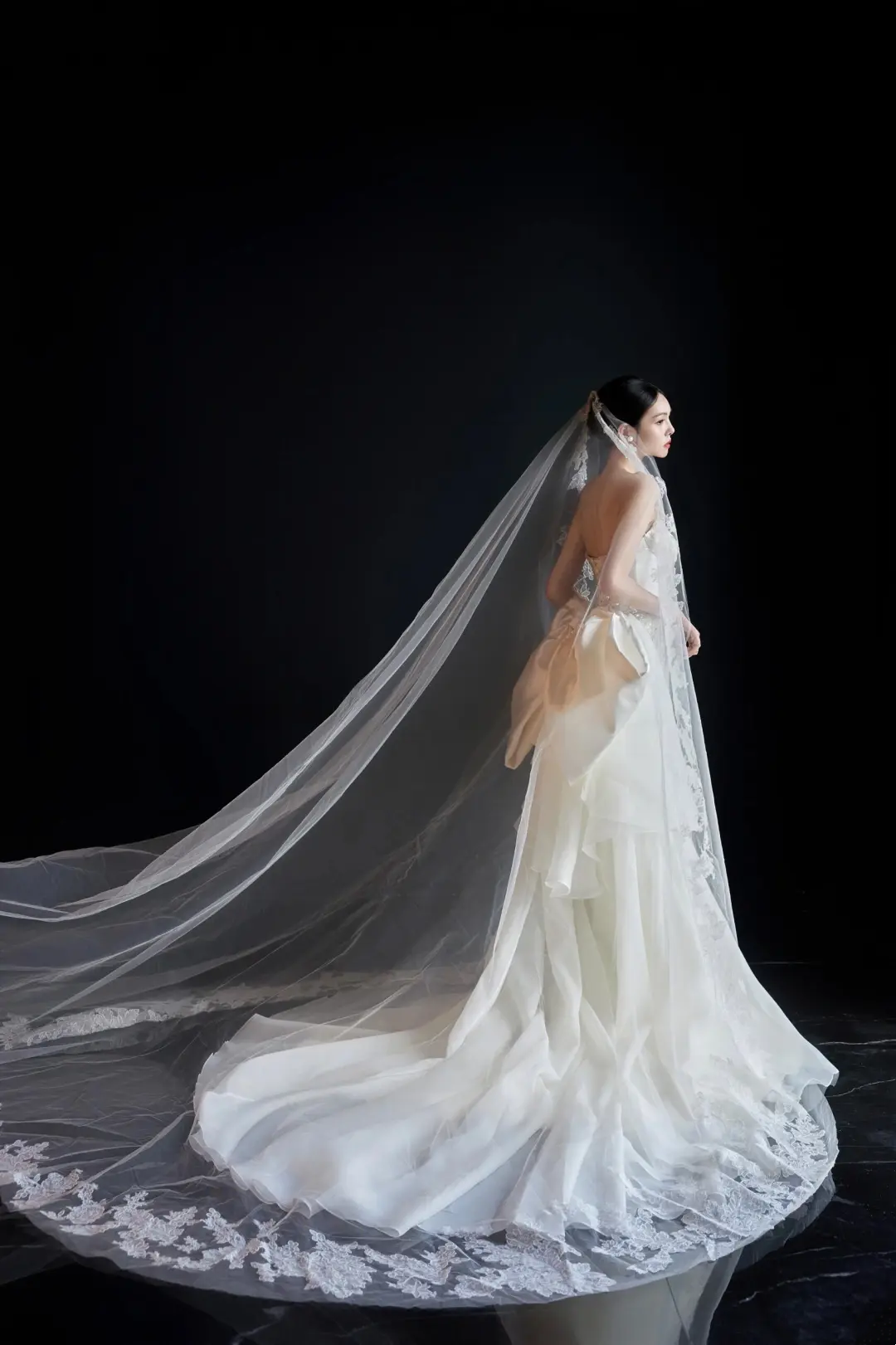 Unique Mermaid White Satin Sweetheart Long Wedding Dress Lace Brides Wedding Dresses A052
