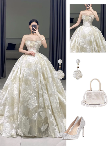 Timeless Ball Gown Strapless Lace Sleeveless Long Wedding Dress Beautiful Formal Cute Wedding Dresses A088
