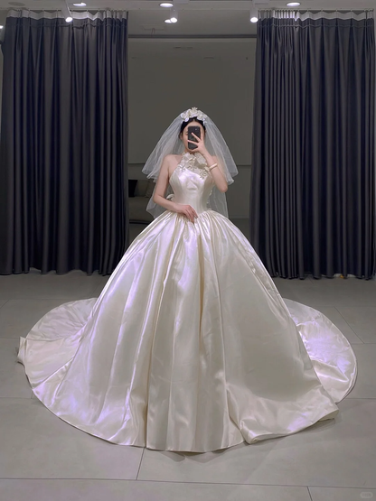 Timeless Ball Gown High Neck Satin Sleeveless Long Wedding Dress Beautiful Formal Cute Wedding Dresses A092