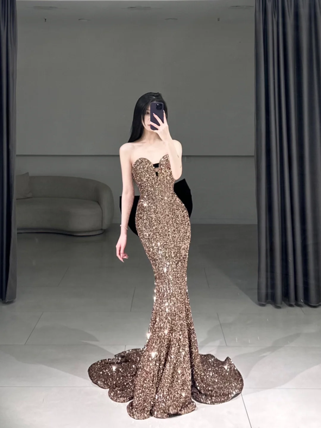 Robe de bal élégante, style sirène, décolleté en cœur, paillettes scintillantes, plissée, longueur au sol, inspiration, robe de bal longue, A096