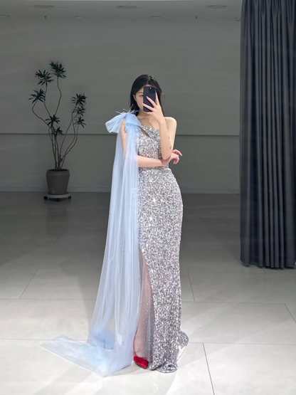 Robe de bal élégante à une épaule, fourreau, paillettes argentées, longueur au sol, inspiration robes de bal longues A104