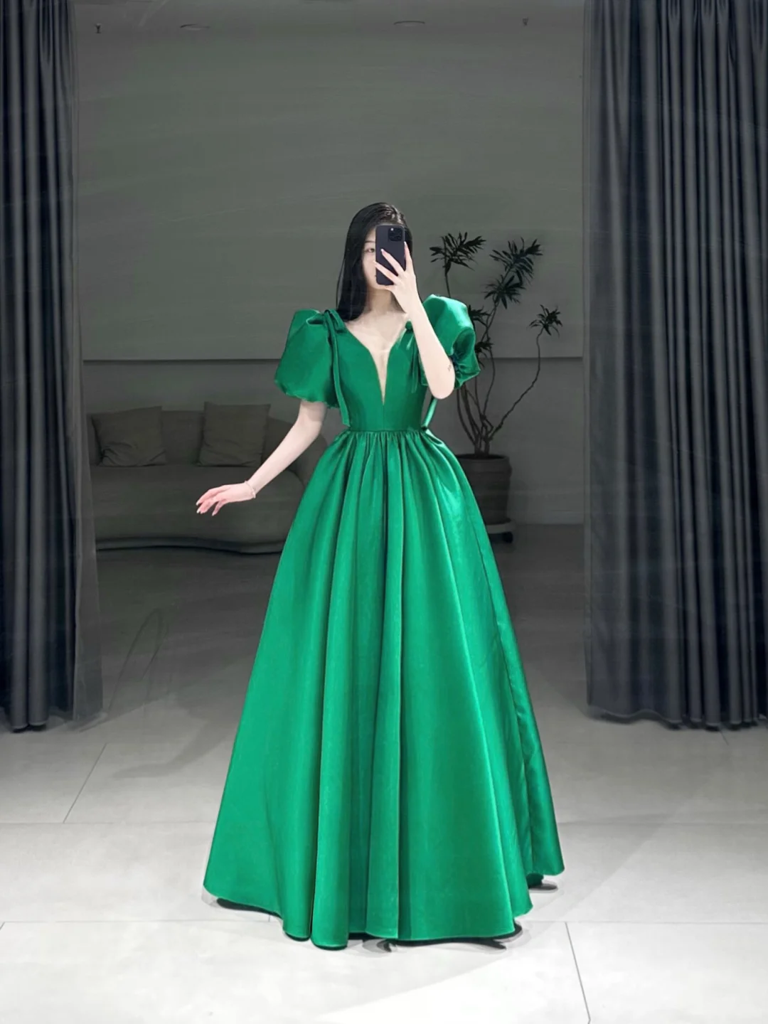 Elegant Ball Gown V Neck Half Sleeves Floor Length Prom Dress Inspiration Green Long Prom Dresses A105