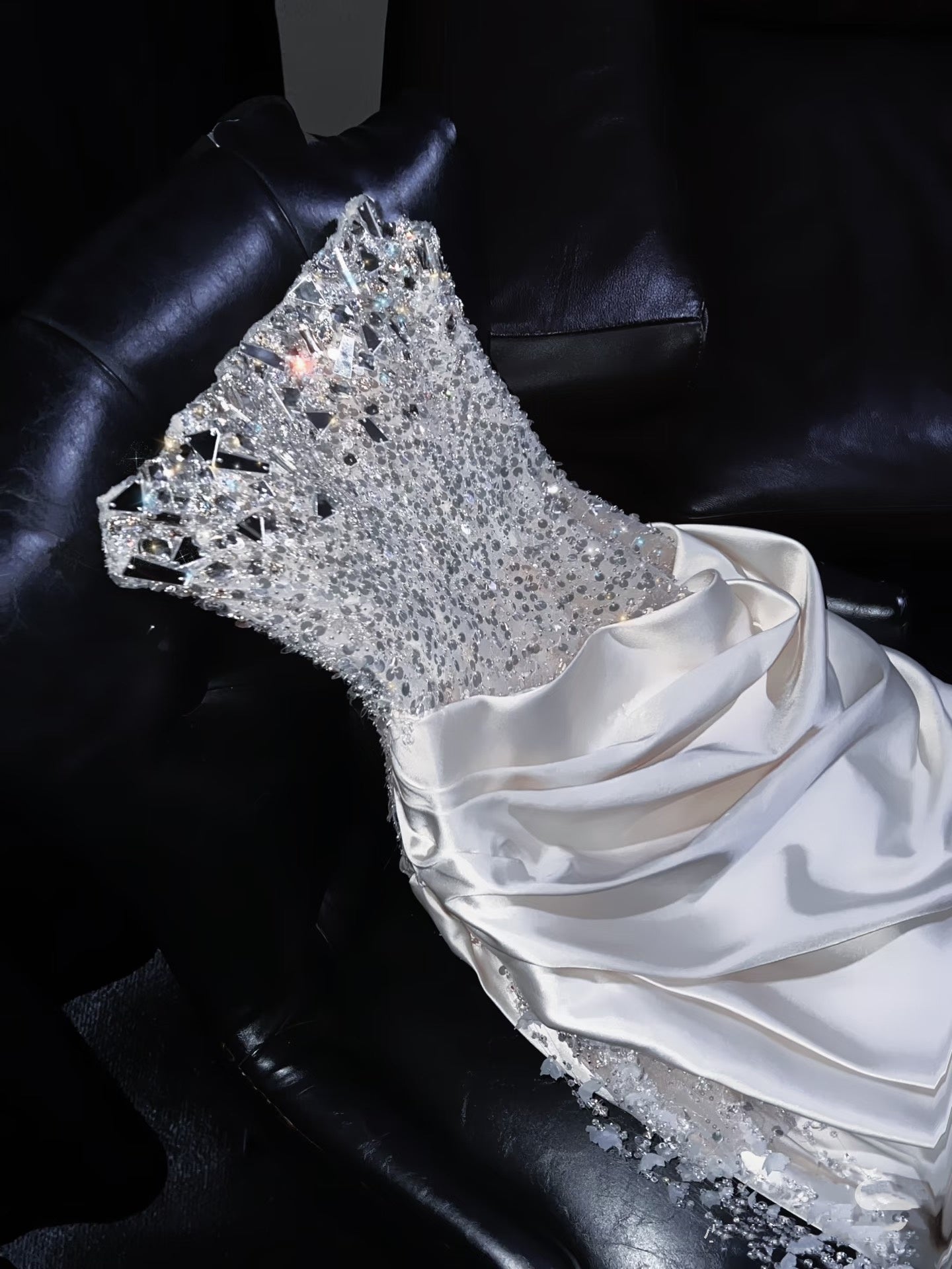 Sweetheart Wedding Dresses Bridal Gown Sparkly Beading 20th Birthday Outfits For Teens AB2001