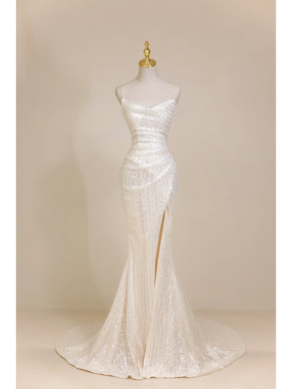 Zeitloses Meerjungfrauen-Brautkleid mit Spaghettiträgern, weißen Pailletten und langem Schnitt – schlicht und elegant für den Sommer (AB851)