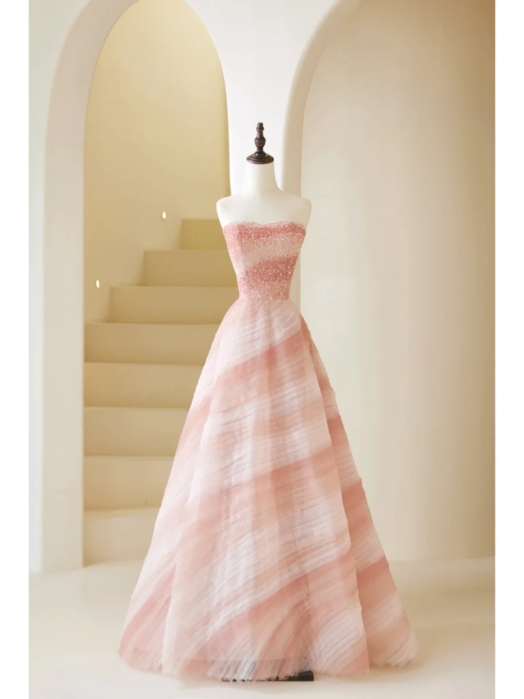 Elegant Ball Gown Strapless Pink Tulle Prom Dress Charming Evening Party Gowns Fashion Wedding Guest Dress AB1015