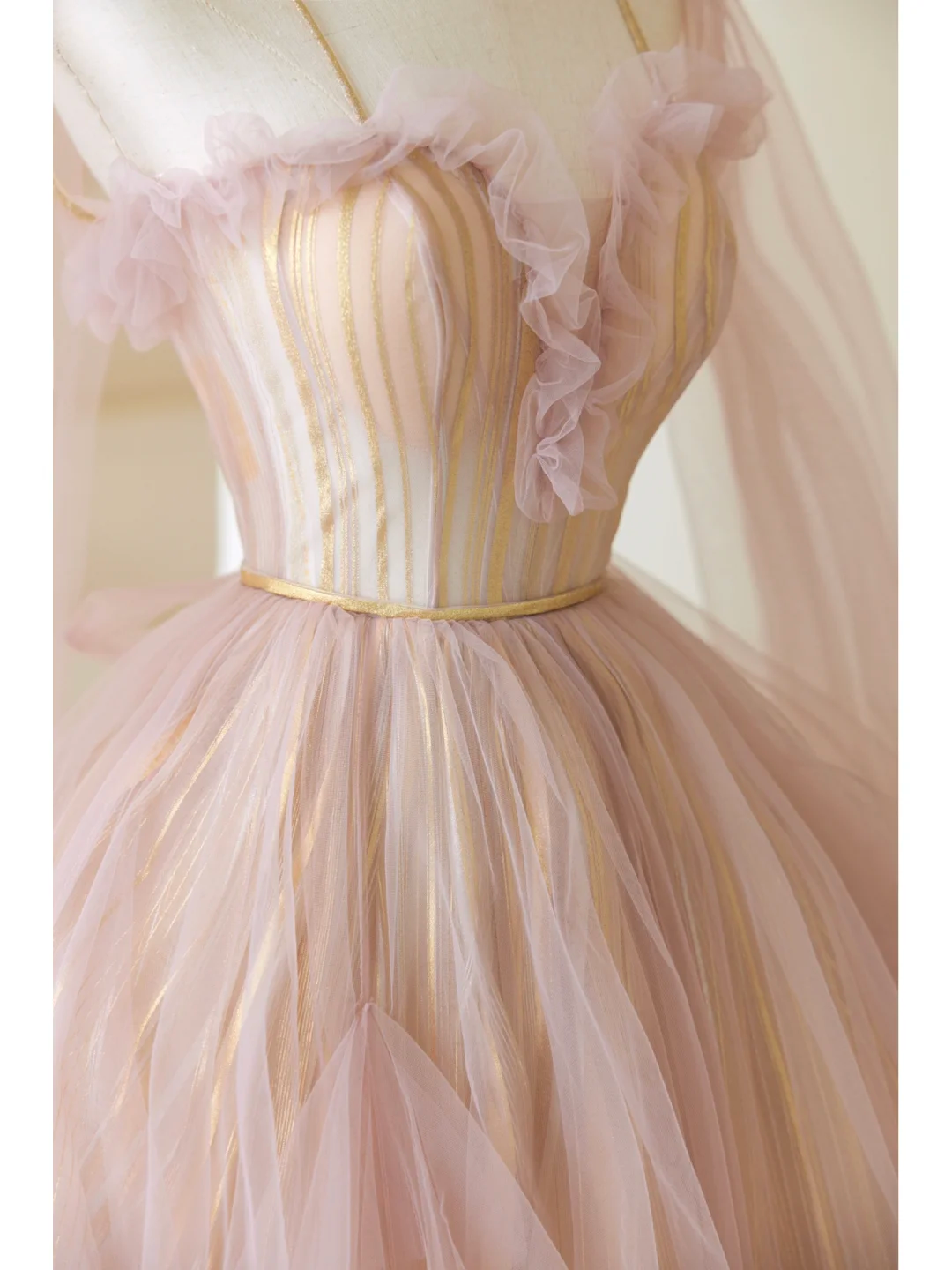 Niedliches Ballkleid mit Spaghettiträgern, hellrosa, plissiertem Tüll, langes Abendkleid für Teenager, formelles Kleid, Ballkleid AB852
