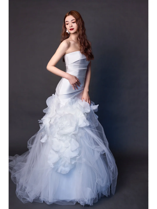 Women’s Strapless Sleeveless Bridal Wedding Dress With Pleated Floor Length Mermaid Gown for Bride AB888