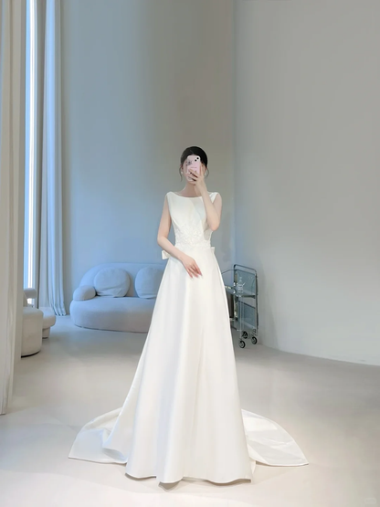 Timeless Women's White Scoop A Line Wedding Dresses With Bow-knot Satin for Brides Dress AC003